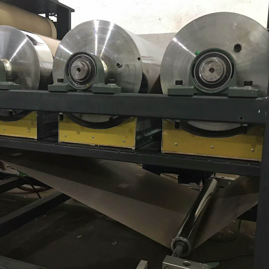 304不銹鋼反應(yīng)釜電磁加熱控制器優(yōu)勢